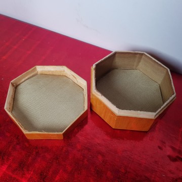 1 € Caja joyero de madera vintage pequeña