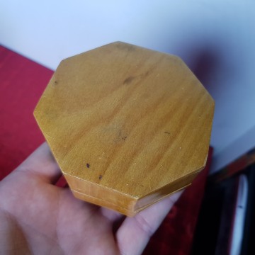 1 € Caja joyero de madera vintage pequeña