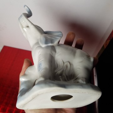 2.50 € Elefante la suerte porcelana con la trompa hacia arriba