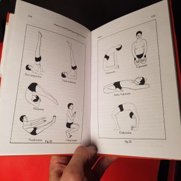Anatomy and physiology of yogi  practice, M M Gore