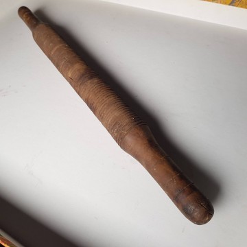Antiguo rodillo estriado de pastelería 6 €