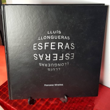 Esferas, Lluis llongueras, Francesc Miralles. Esculturas del peluquero