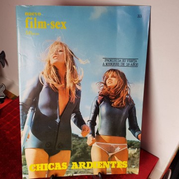 Nuevo film sex treinta y tres chicas ardientes 1978