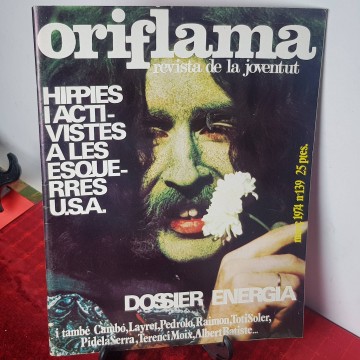 Revista oriflama 139 hippies i activistes USA anys 70