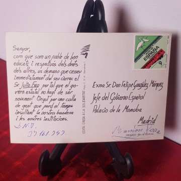 Postal bandera catalana dirigido a Felipe González 1983 catalanismo