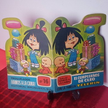 El cumpleaños de Cleo con la familia Telerín hale vamos a la cama! 16