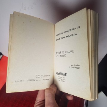 ¿Podrá usted escapar a su destino? Profesor V. Herencia genética