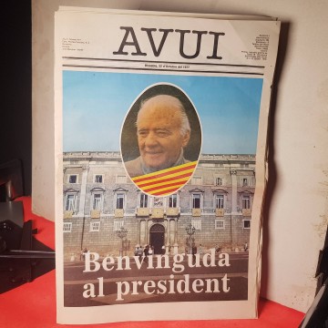 Diari Avui Benvinguda al president Josep Tarradellas 22 octubre 1977