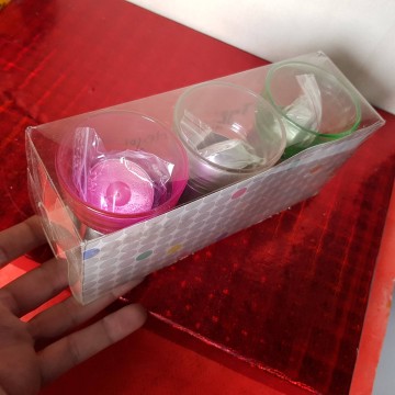 Caja con 3 soportes para velas de te tea light holder 1. 50 €