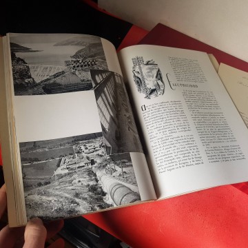 El Banco de Bilbao en Catalunya BBVA libro 1952 fotografías antiguas