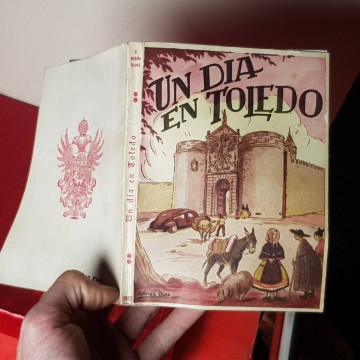Un día en Toledo antigua guía turística con plano desplegable librería
