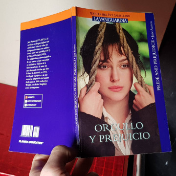 Libro bilingüe inglés castellano Orgullo y Prejuicio librería online