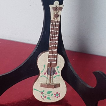 Miniatura guitarra de madera artesanal antigua comprar mercadillo
