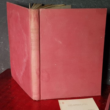 Barcelona objetivo cubierto libro franquista firmado firma autógrafo