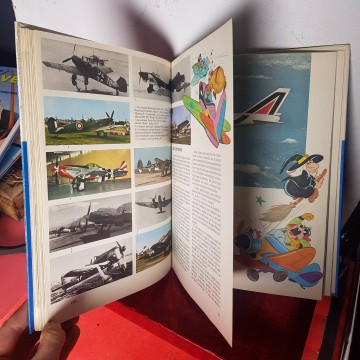 Libro Walt Disney antiguo coches aviones trenes barcos cuento infantil