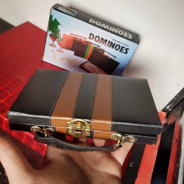 Domino vintage en maletín juego de mesa librería online comprar