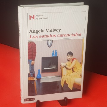 Los estados carenciales, de Angela Vallvey