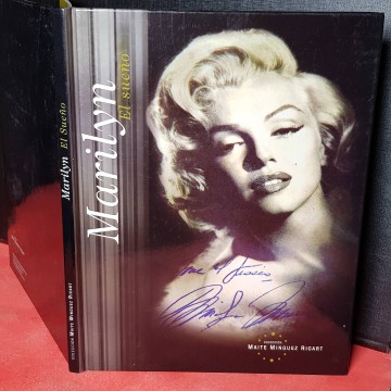 Marilyn Monroe colección Maite Mínguez Ricart vestidos merchandising