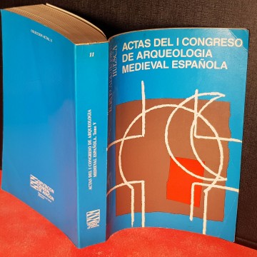 Cerámica medieval libro arqueología sarcofagos Villaviciosa Congreso