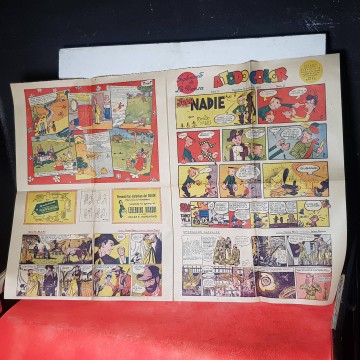 A todo color suplemento de prensa 23 julio 1953 número 33 cómic