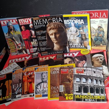 Lote revistas de Historia National Geographic historia y vida revista