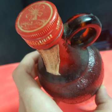 Botella vacía Gin Xoriguer Mahon..