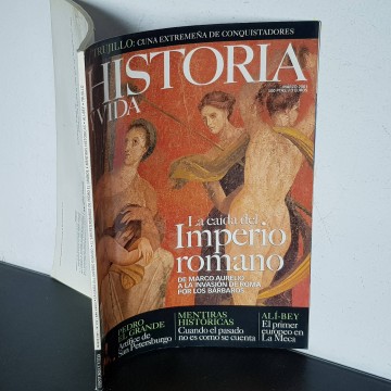 Historia y vida 396 caida del  imperio romano revista historia comprar