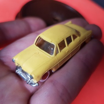 Coche Simca Versailles en minatura, Les micro miniatures de NOREV