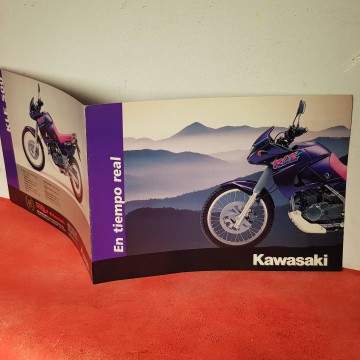 Kawasaki GPZ 550 S KAwasakiEN500, kawasaki KLE500 folleto catalogo