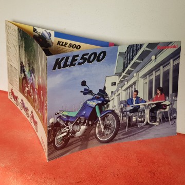 Kawasaki kle 500 características tecinicas folleto catalogo moto