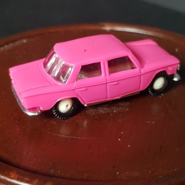 Coche Fiat 1500 mini cars