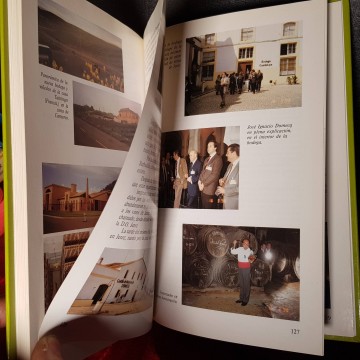 El cava y yo, Agustí Torelló firma libros enología libro rareza