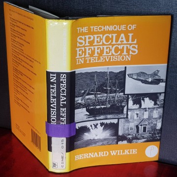 The technique of Special effects in televisión, Bernard Wilkie. libro