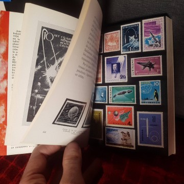 Sellos viaje a la luna mision apolo catalogo filatelia libros libro