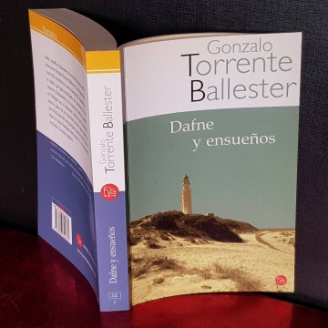 Libros viejos usados baratos Dafne y ensueños  Torrente Ballester