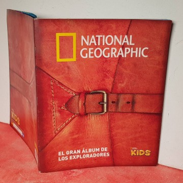 ÁLBUM DE CROMOS NATIONAL GEOGRAPHIC .KIDS.de los exploradores completo