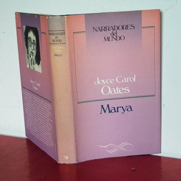 MARYA, JOYCE CAROL OATES.