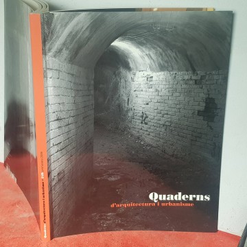QUADERNS D'ARQUITECTURA I URBANISME, 249.