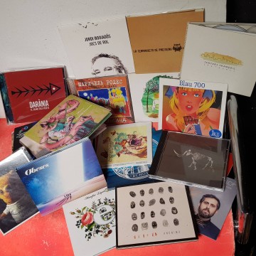 LOT 27 CDS MÚSICA CATALANA.