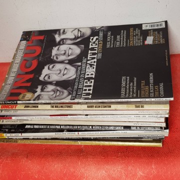 LOTE DE 12 REVISTAS THE BEATLES.