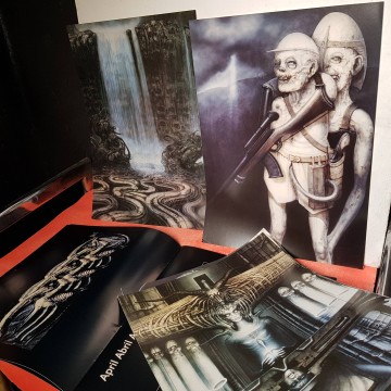 PÓSTERBOOK HR GIGER.