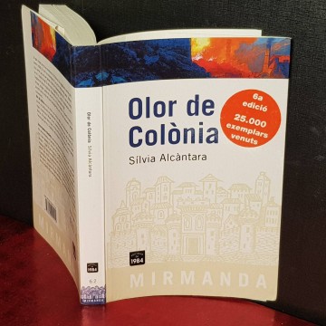 OLOR DE COLONIA, SILVIA ALCÁNTARA.
