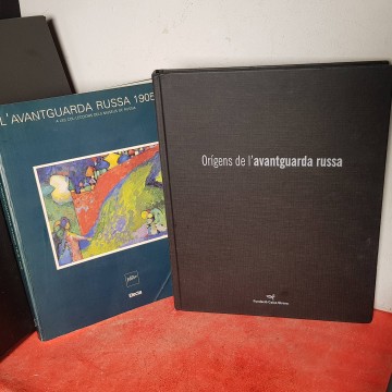 LOT 2 LLIBRE D'ART AVANTGUARDA RUSSA.