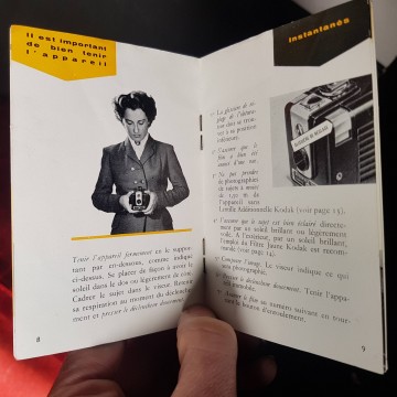 INSTRUCCIONES KODAK BROWNIE FLASH CAMERA.