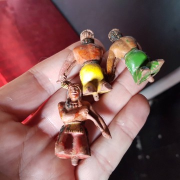 JUEGO DE 3 INDIOS REMEROS DE REAMSA.