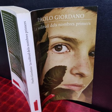 LA SOLITUD DELS NOMBRES PRIMERS, PAOLO GIORDANO.