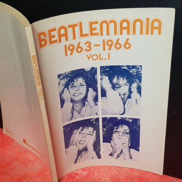 BEATLEMANIA 1963-1966.