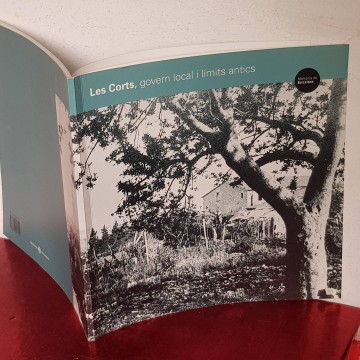 LES CORTS, GOVERN LOCAL I LÍMITS ANTICS.