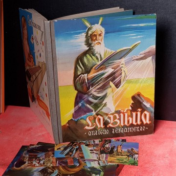 ÁLBUM DE CROMOS LA BIBLIA, ANTIGUO TESTAMENTO.