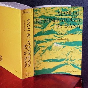 MANUAL DE MINERALOGÍA DE DANA, CORNELIUS S. HURLBUT.